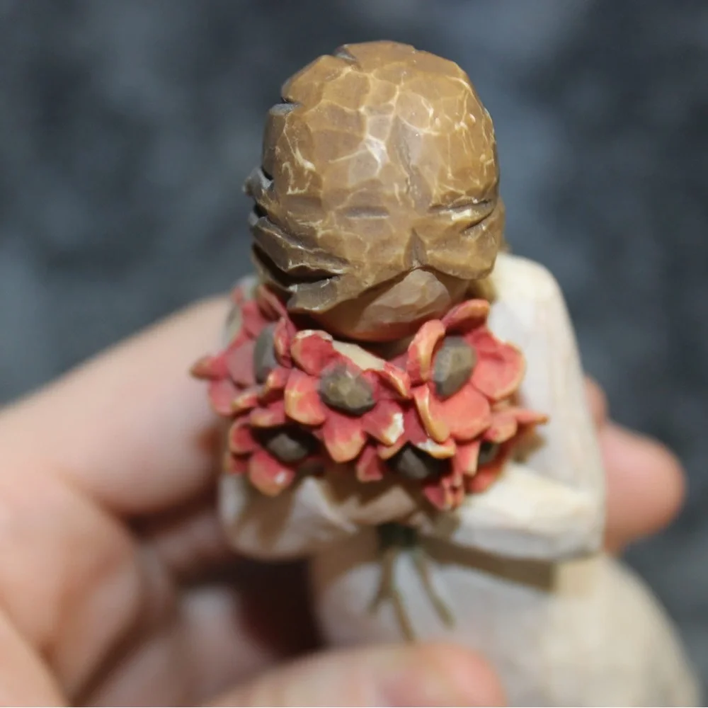Surrounded by love Angel Willow Tree Figurine - Picture 3 of 5